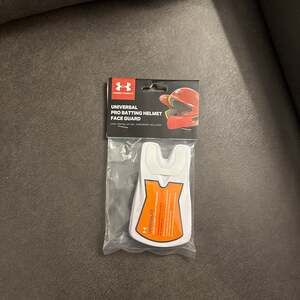 Under Armour Universal Pro Batting Helmet Face Guard White